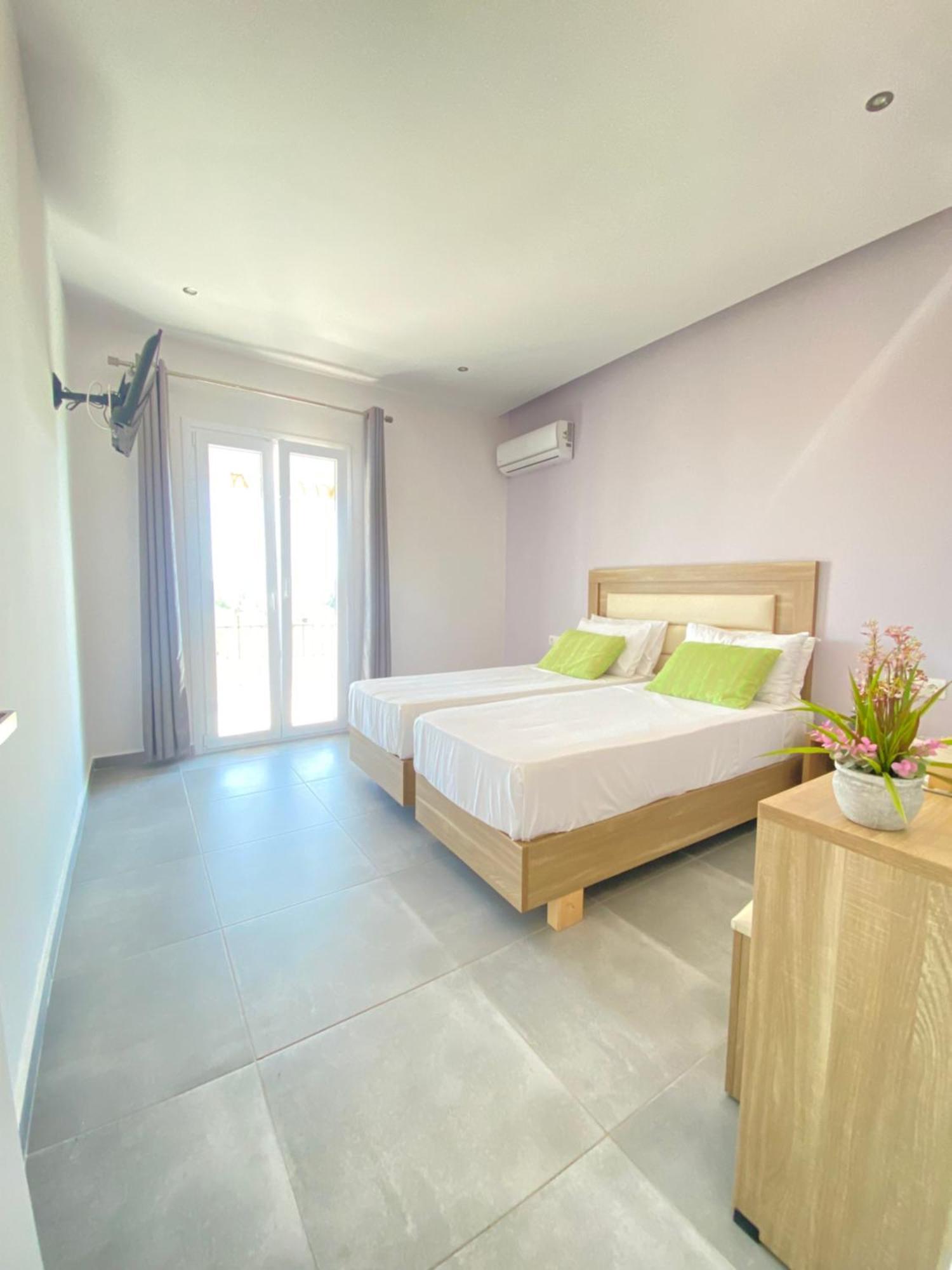 Paradiso Hotel Sea View And Pool Suites Ipsos Corfu Extérieur photo